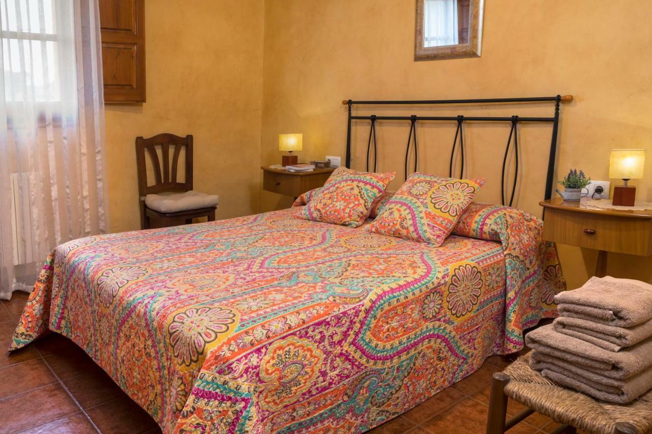 Turisme Rural Ca L,Anguila ξενώνας Peratallada Εξωτερικό φωτογραφία